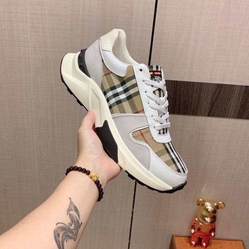 Burberry Low Shoes